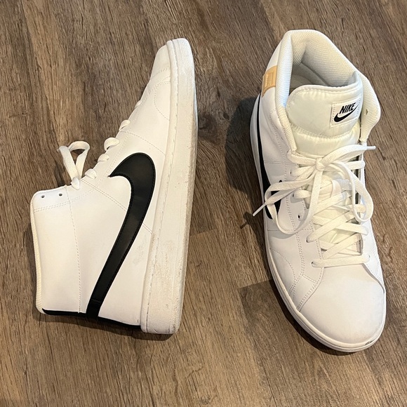 Nike White and Black High-Tops - Picture 1 of 2